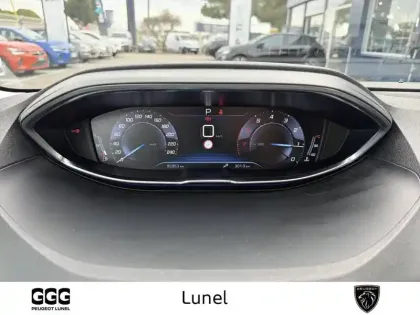 Photo 13 Peugeot 3008  Puretech 130ch S&S EAT8