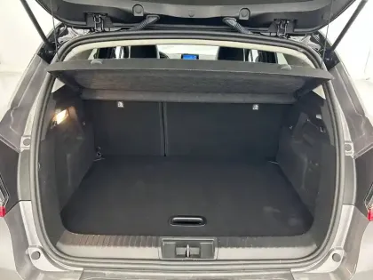 Photo 57 Renault Captur  E-Tech full hybrid 145