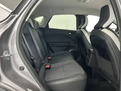 Photo 55 Renault Captur  E-Tech full hybrid 145