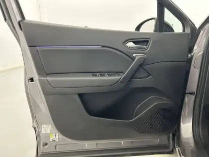 Photo 50 Renault Captur  E-Tech full hybrid 145