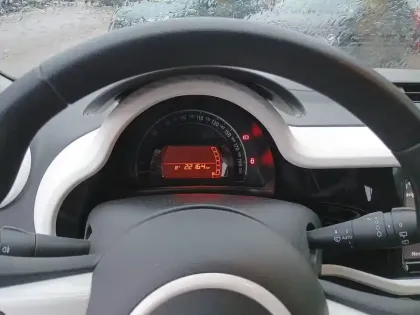 Photo 16 Renault Twingo  III SCe 65