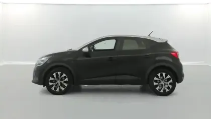 Photo 52 Renault Captur  E-Tech full hybrid 145