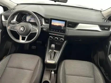 Photo 79 Renault Captur  E-Tech full hybrid 145