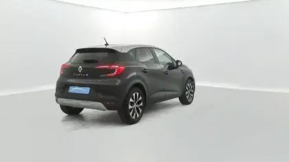 Photo 85 Renault Captur  E-Tech full hybrid 145
