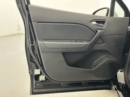Photo 91 Renault Captur  E-Tech full hybrid 145