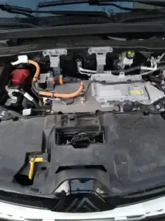 Photo 23 Renault Megane  E-Tech EV60 220 ch super charge