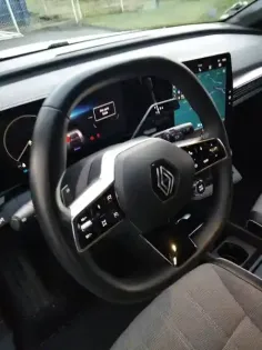 Photo 43 Renault Megane  E-Tech EV60 220 ch super charge