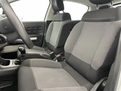 Photo 32 Citroën C3 Gén. II Ph2 NG Feel Edition 5