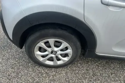 Photo 14 Citroën C3 Gén. II Ph2 NG Feel Edition 5