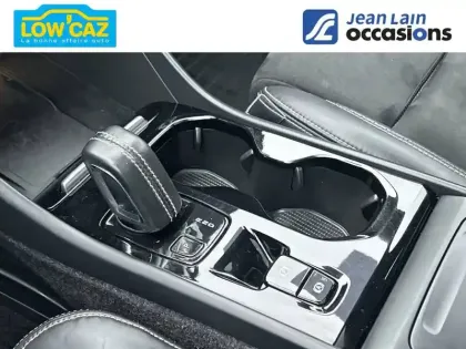 Photo 16 Volvo Xc40  D4 AWD AdBlue 190 ch Geartronic 8