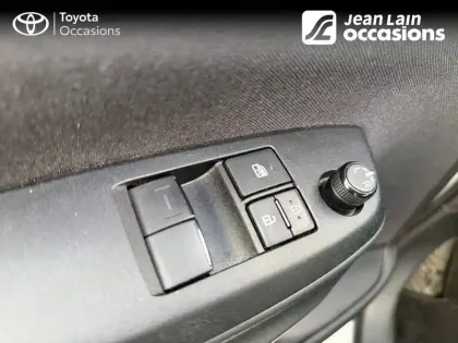 Photo 39 Toyota Yaris  Hybride 116h