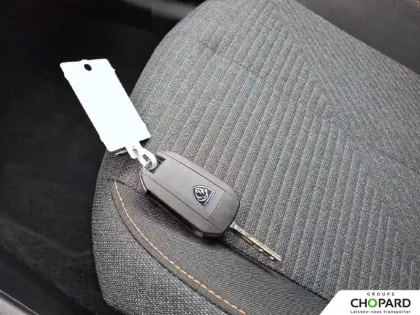 Photo 13 Peugeot 208  100 S&S BVM6