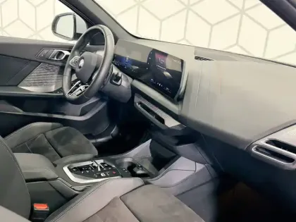 Photo 10 BMW Serie 1 120 170 ch DKG7