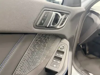 Photo 21 BMW Serie 1 120 170 ch DKG7