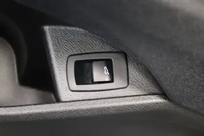 Photo 19 BMW X2  sDrive 18d 150 ch BVA8