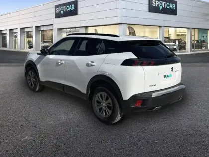 Photo 50 Peugeot 2008  PureTech 130 S&S BVM6