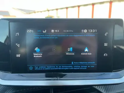 Photo 36 Peugeot 2008  PureTech 130 S&S BVM6