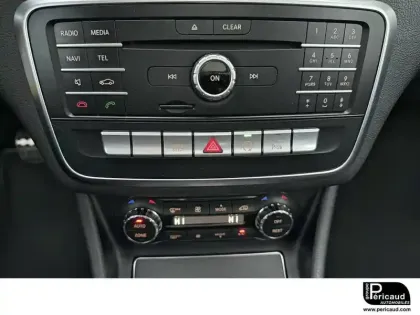 Photo 12 Mercedes CLA  200 d 7-G DCT