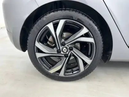 Photo 24 Renault Clio Gén. V (BJA) Ph1 NG E-Tech Engineered 5