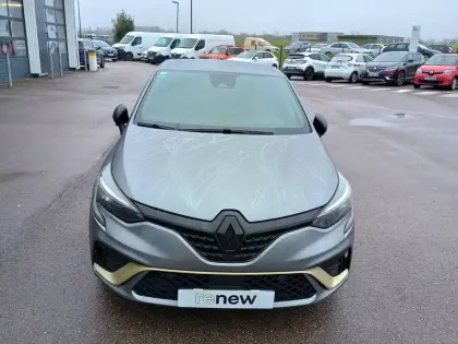 Photo 7 Renault Clio  E-Tech hybride 145