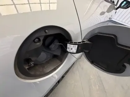 Photo 26 Renault Clio  E-Tech full hybrid 145 GSR2