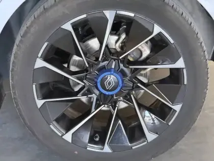 Photo 49 Renault Clio  E-Tech full hybrid 145 GSR2