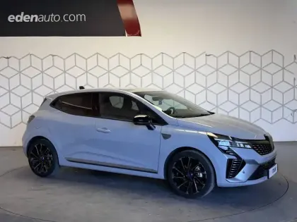 Photo 55 Renault Clio  E-Tech full hybrid 145 GSR2