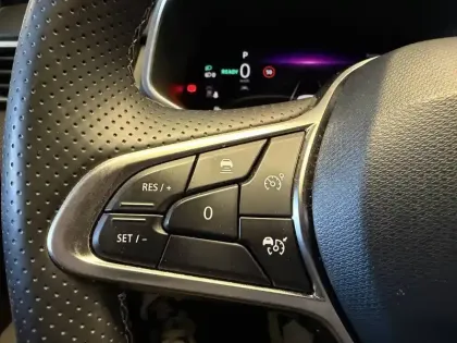 Photo 32 Renault Clio  E-Tech full hybrid 145 GSR2