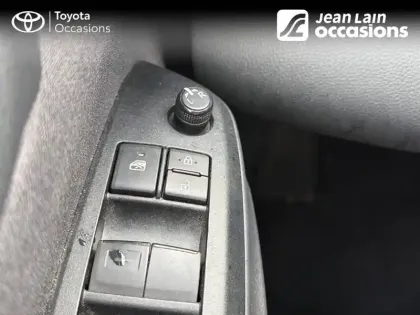 Photo 19 Toyota Yaris  Hybride 116h