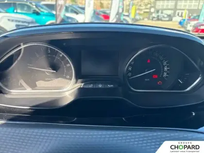 Photo 18 Peugeot 2008  BlueHDi 120ch S&S EAT6