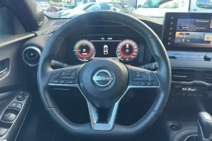 Photo 16 Nissan Juke  HYBRID 143