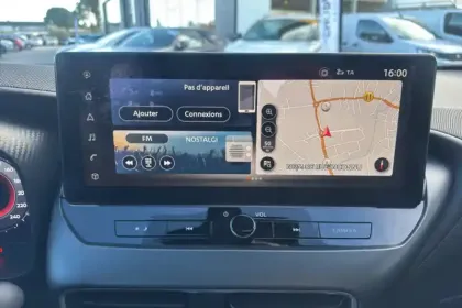 Photo 18 Nissan Juke  HYBRID 143