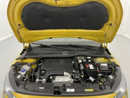 Photo 179 Peugeot 208  PureTech 100 S&S BVM6