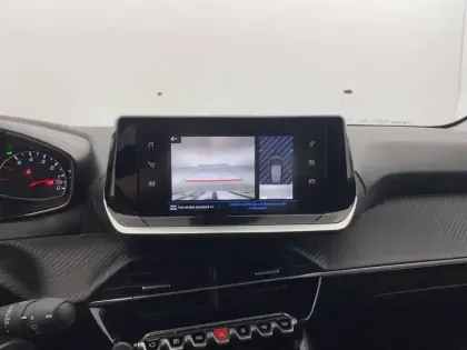 Photo 182 Peugeot 208  PureTech 100 S&S BVM6