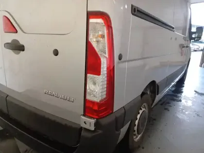 Photo 21 Renault Master  FGN TRAC F3300 L2H2 BLUE DCI 135