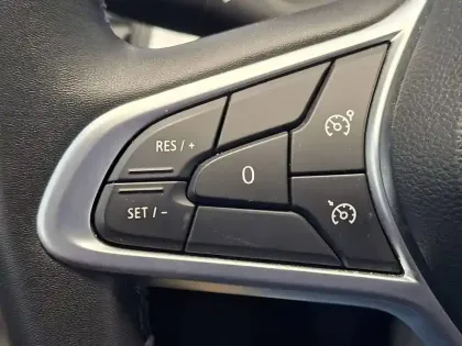 Photo 81 Renault Clio Gén. V (BJA) Ph1 Intens 5