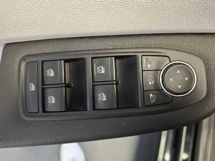 Photo 16 Renault Clio  TCe 140 - 21N