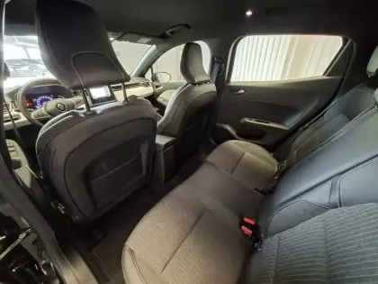 Photo 63 Renault Clio Gén. V (BJA) Ph1 Intens 5