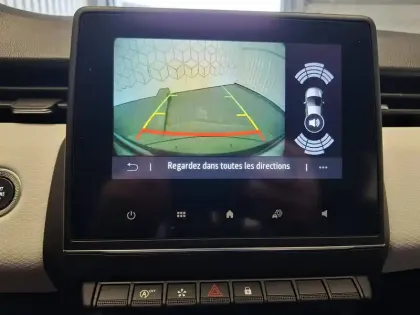 Photo 87 Renault Clio Gén. V (BJA) Ph1 Intens 5