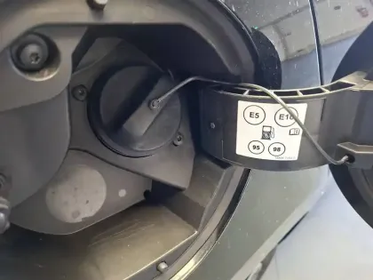 Photo 69 Renault Clio Gén. V (BJA) Ph1 Intens 5