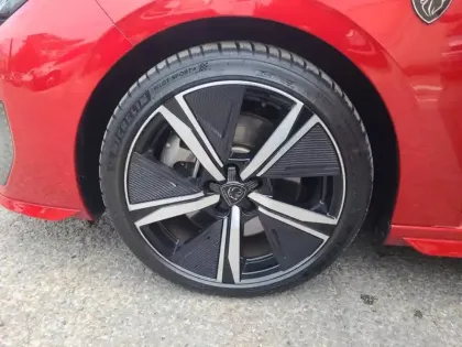 Photo 10 Peugeot 308  PHEV 180 e-EAT8