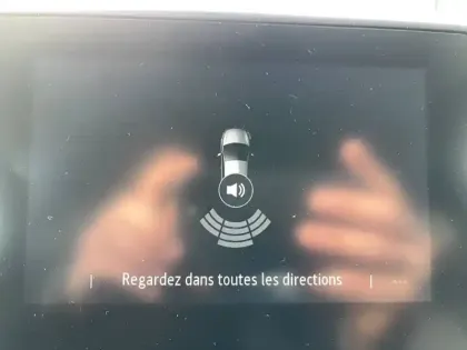 Photo 35 Renault Clio  E-Tech hybride 145