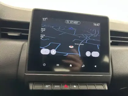 Photo 31 Renault Clio Gén. V (BJA) Ph1 Business 5