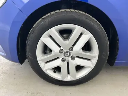 Photo 27 Renault Clio Gén. V (BJA) Ph1 Business 5