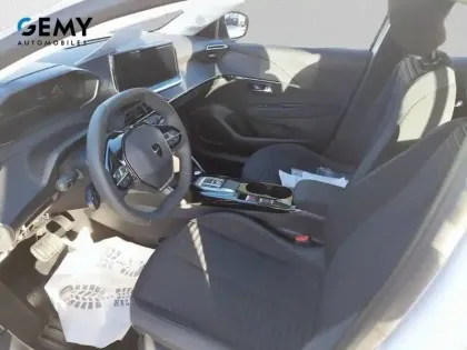 Photo 8 Peugeot 208  Electrique 51 kWh 136ch