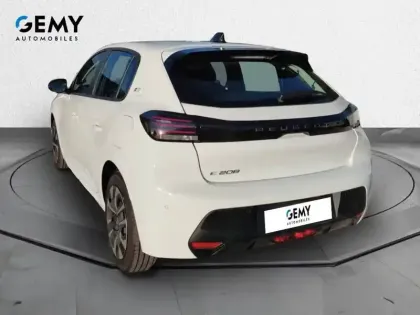 Photo 6 Peugeot 208  Electrique 51 kWh 136ch