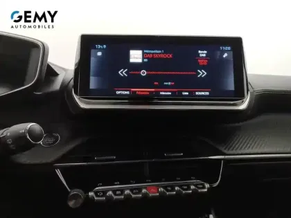 Photo 13 Peugeot 2008  PureTech 130 S&S EAT8