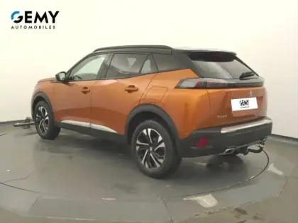 Photo 6 Peugeot 2008  PureTech 130 S&S EAT8