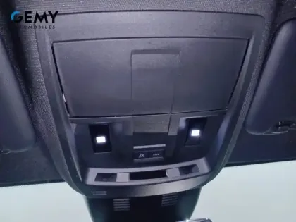 Photo 37 Peugeot 3008  Hybrid 145 e-DCS6