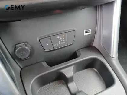 Photo 18 Citroën C3 Aircross  PureTech 130 S&S EAT6